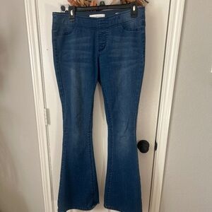 Kenneth Cole Reaction Flare Jeans